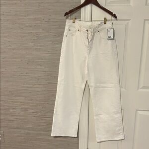 New! H&M White High Waist Jeans